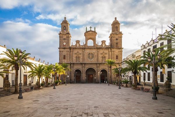 Spain-Canary Islands-Gran Canaria Island-Las Palmas de Gran Canaria-Catedral de Santa Ana-exterior